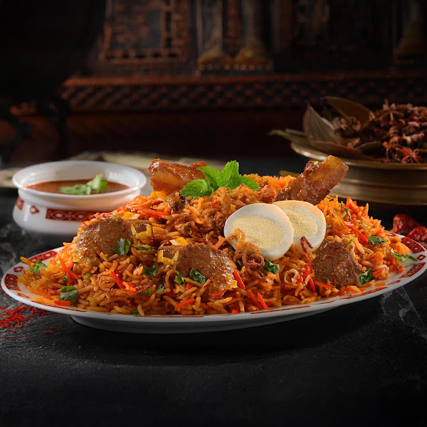 مطعم مغل محل