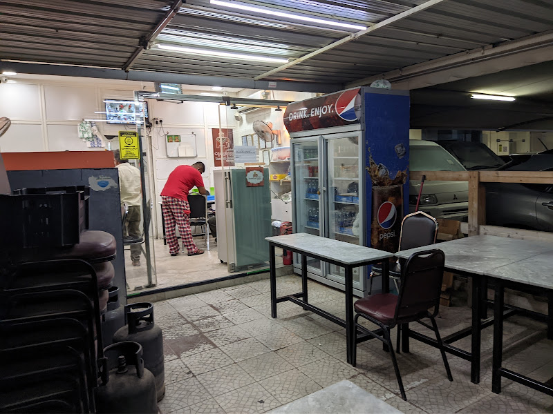 مطعم مادوي