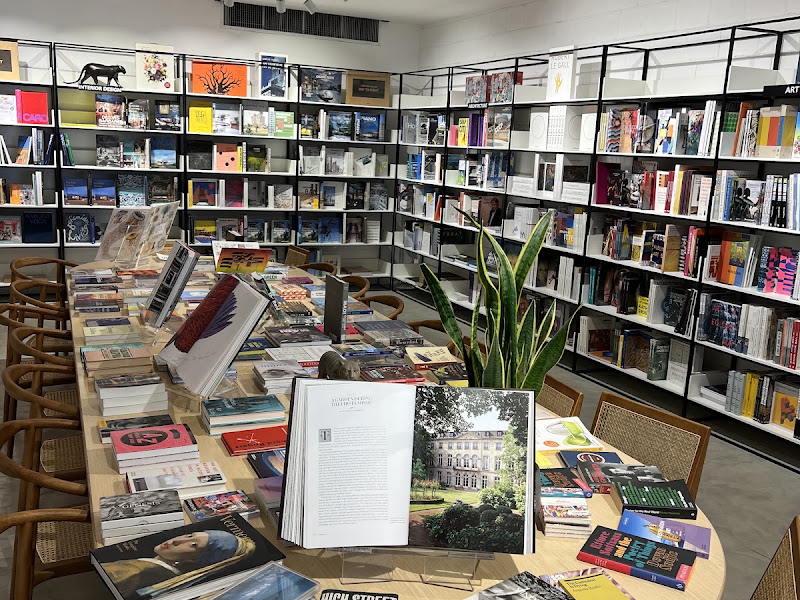 Art Book Store | Stationary & Education Kuwait