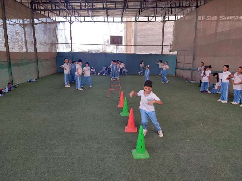 Pakistan English School