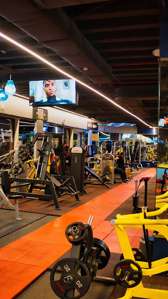 iRONMAN GYM