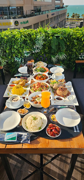 Marbella cafe & restaurant