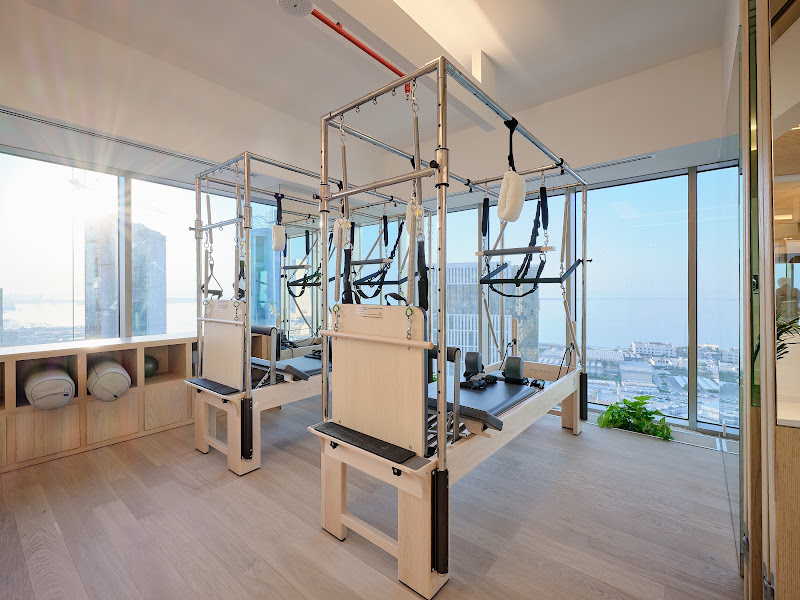 SOLIDCORE LAGREE FITNESS ACADEMY