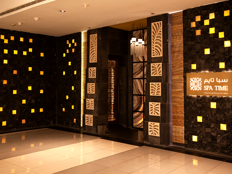 Men Time Spa | The Avenues
